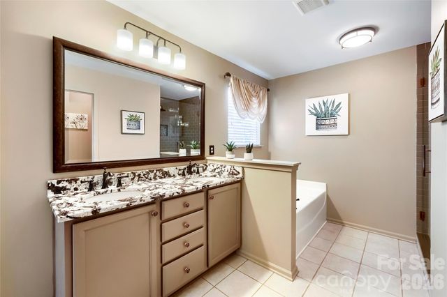2834 Bivins Street, Davidson, NC 28036