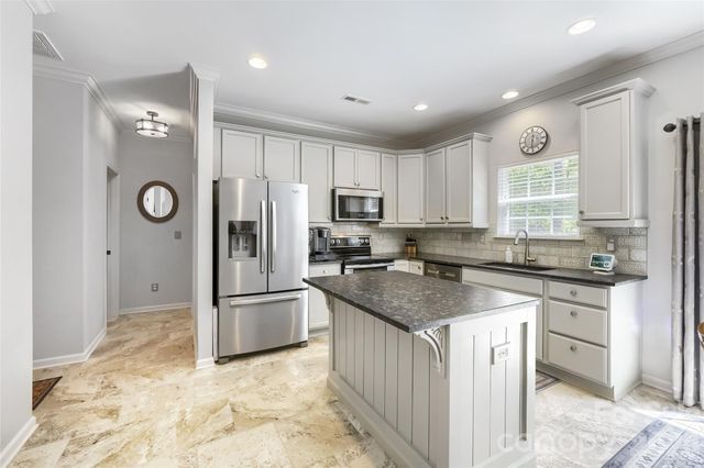 2834 Bivins Street, Davidson, NC 28036