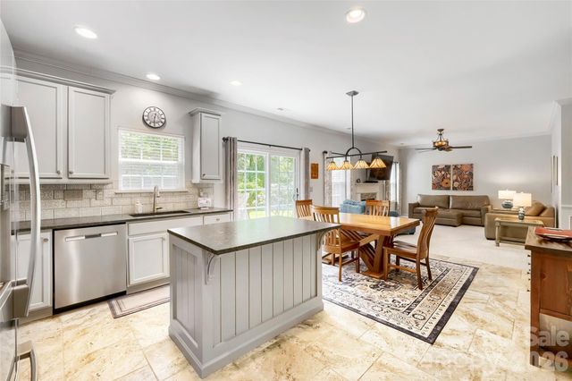 2834 Bivins Street, Davidson, NC 28036