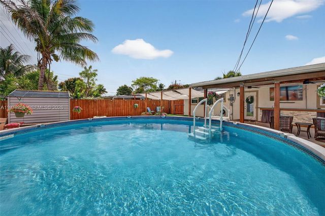 731 N 69th Ave, Hollywood, FL 33024