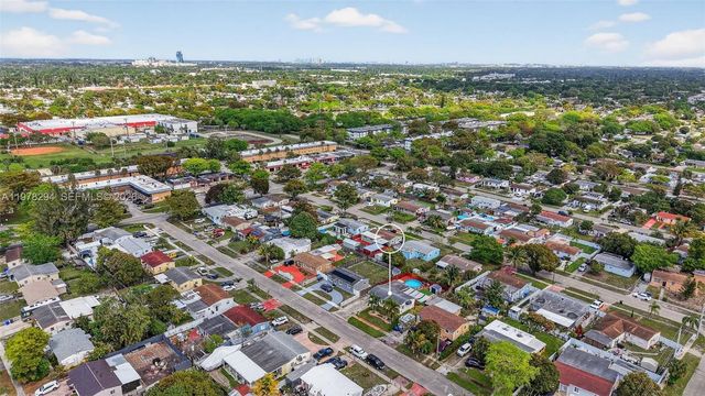 731 N 69th Ave, Hollywood, FL 33024