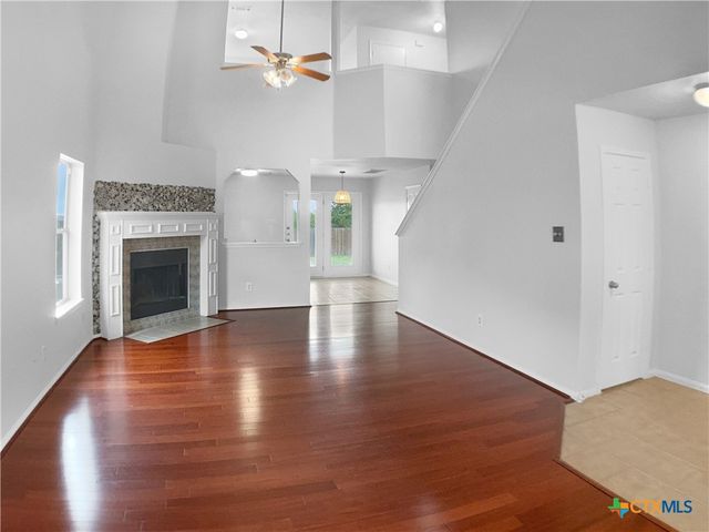 6502 Griffith Loop, Killeen, TX 76549