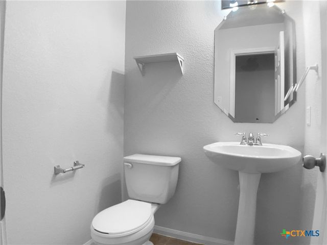 6502 Griffith Loop, Killeen, TX 76549