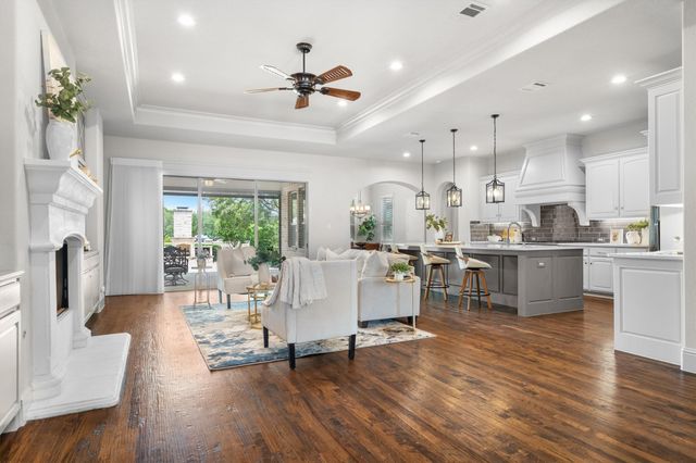 4003 Preston Lane, Highland Village, TX 75077
