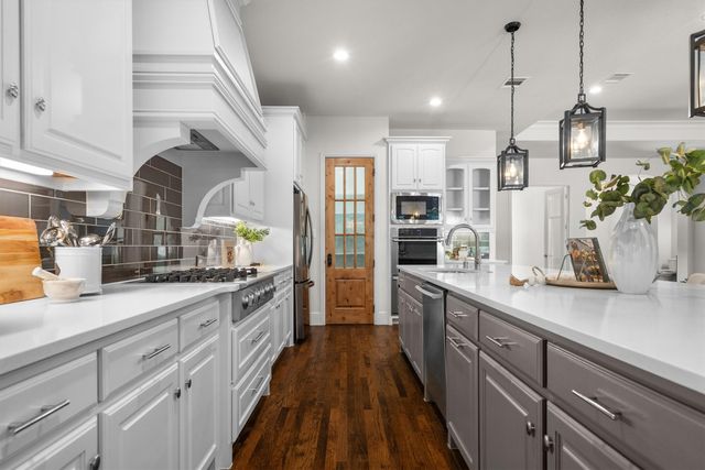 4003 Preston Lane, Highland Village, TX 75077