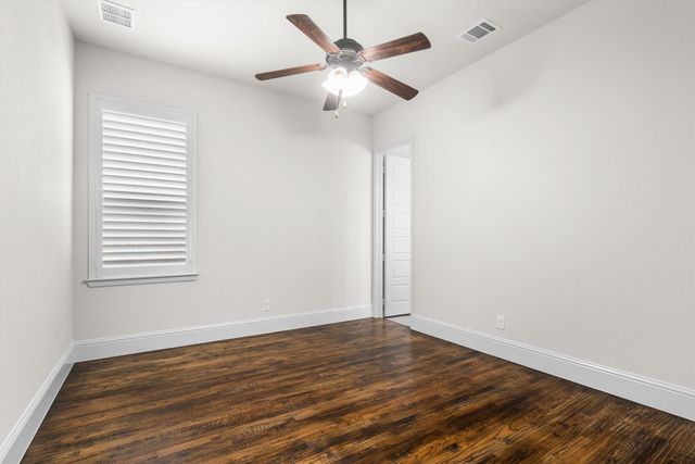 4003 Preston Lane, Highland Village, TX 75077