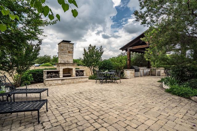 4003 Preston Lane, Highland Village, TX 75077