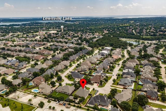 4003 Preston Lane, Highland Village, TX 75077