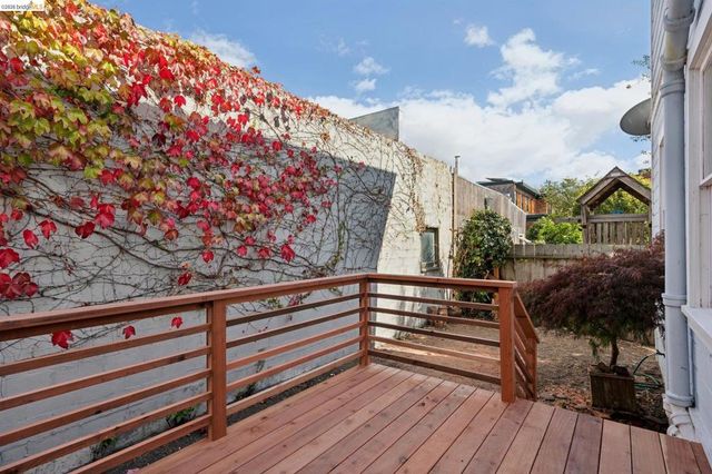1711 Milvia A, Berkeley, CA 94709