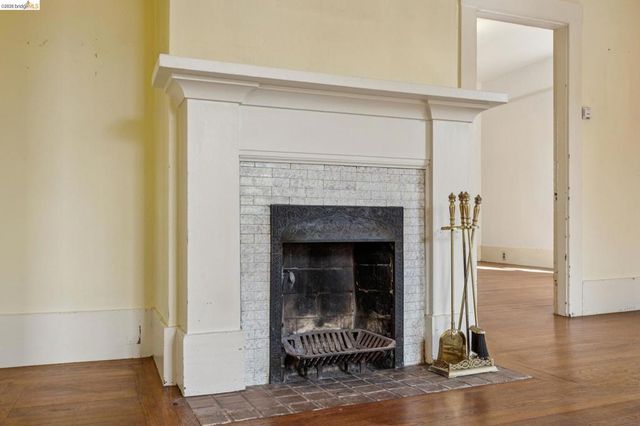 1711 Milvia A, Berkeley, CA 94709