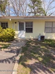 307 W Malvern Court B, Lakewood, NJ 08701