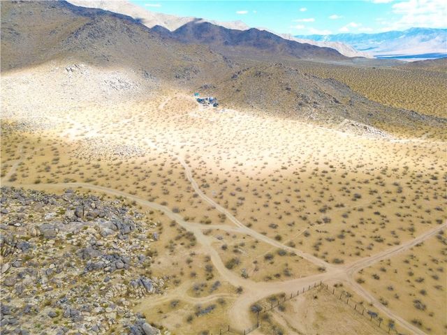 9 Laguna Seca, Apple Valley, CA 92307