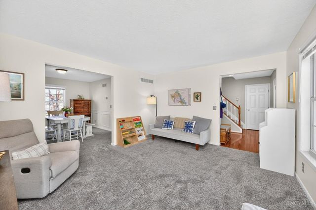 1068 Beacon Way Court, Hamilton Twp, OH 45039