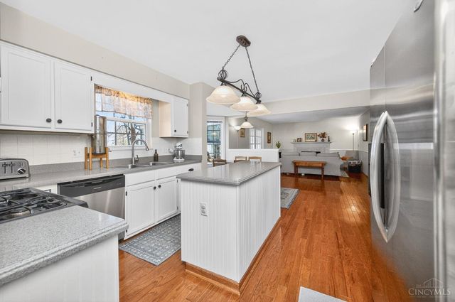 1068 Beacon Way Court, Hamilton Twp, OH 45039