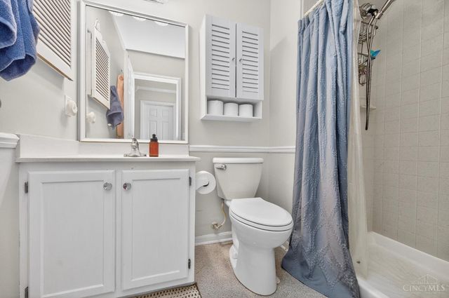 1068 Beacon Way Court, Hamilton Twp, OH 45039