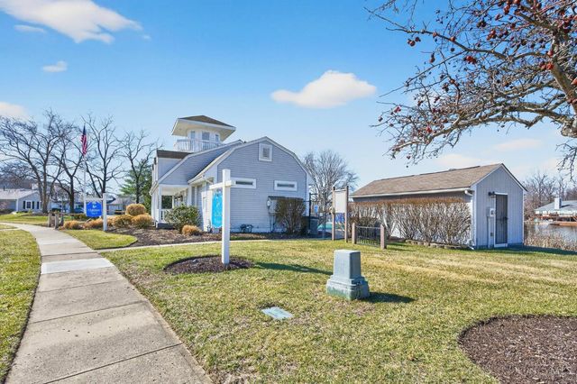 1068 Beacon Way Court, Hamilton Twp, OH 45039