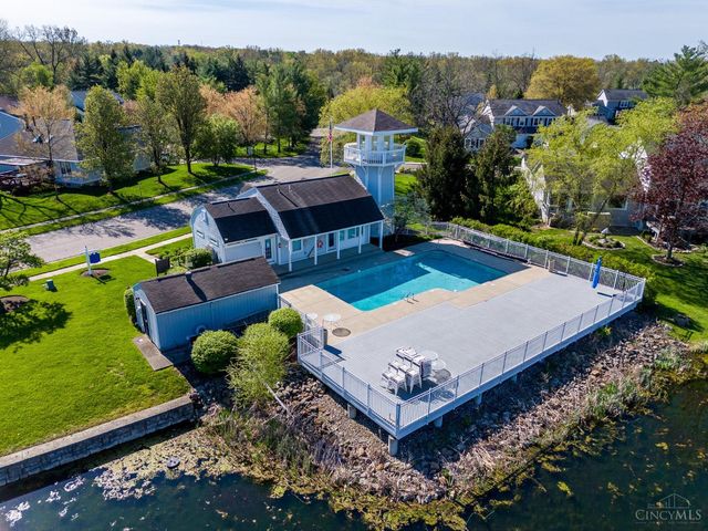 1068 Beacon Way Court, Hamilton Twp, OH 45039