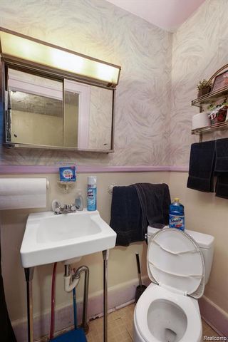 2532 LONGFELLOW Street, Detroit, MI 48206