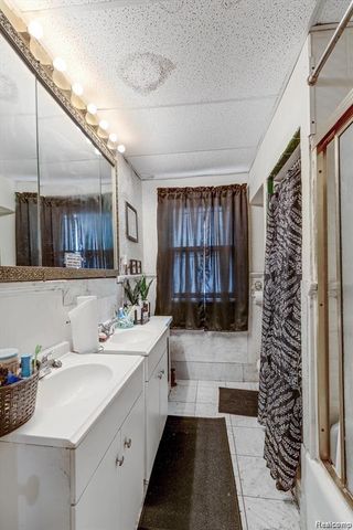 2532 LONGFELLOW Street, Detroit, MI 48206