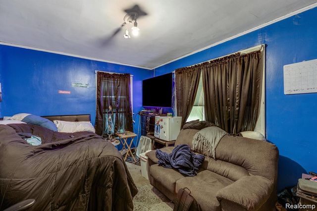 2532 LONGFELLOW Street, Detroit, MI 48206