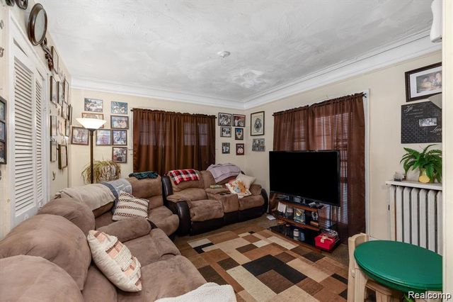 2532 LONGFELLOW Street, Detroit, MI 48206