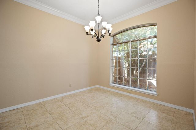 710 Lochnell Drive, Houston, TX 77062