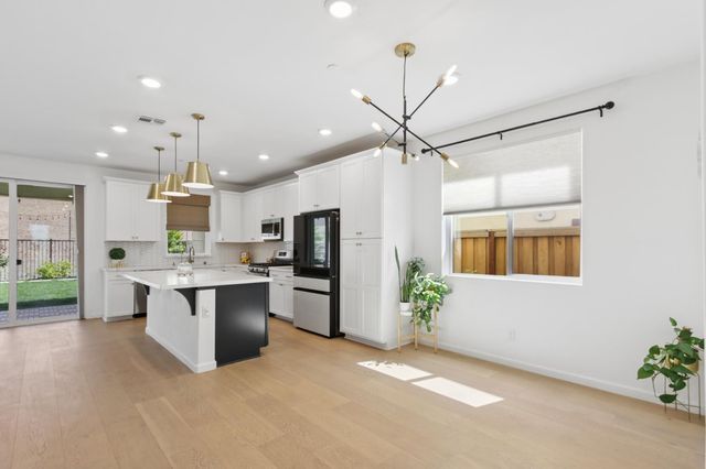 3342 Jackrabbit Ct, Folsom, CA 95630