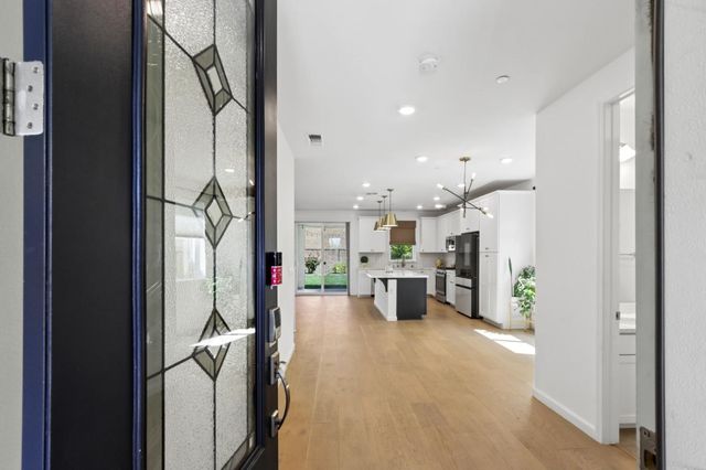 3342 Jackrabbit Ct, Folsom, CA 95630