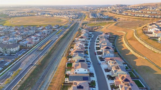 3342 Jackrabbit Ct, Folsom, CA 95630