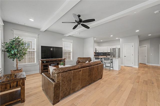 1716 W Broadway Place, Rogers, AR 72758