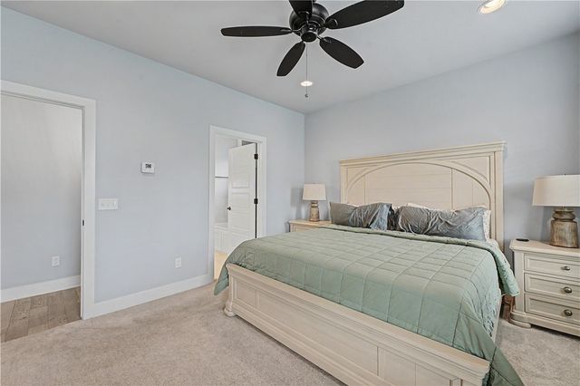 1716 W Broadway Place, Rogers, AR 72758