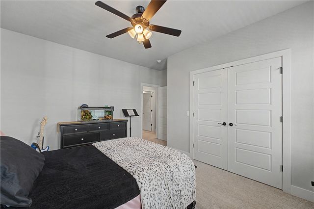 1716 W Broadway Place, Rogers, AR 72758