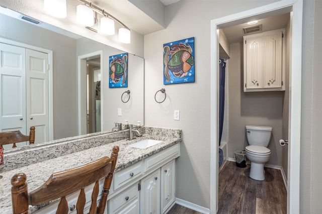 2002 Everglade Drive, Gainesville, TX 76240