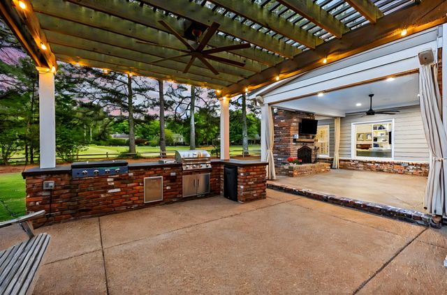 2625 GWYNN MANOR CT, Collierville, TN 38017