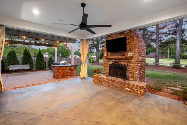 2625 GWYNN MANOR CT, Collierville, TN 38017