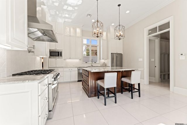 11682 Silo Dr, Saint George, LA 70810