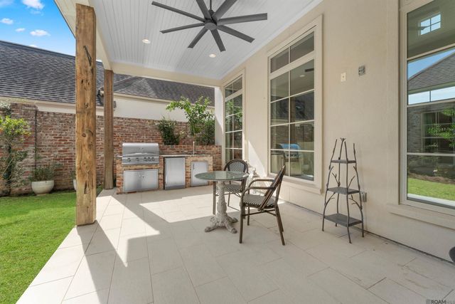 11682 Silo Dr, Saint George, LA 70810