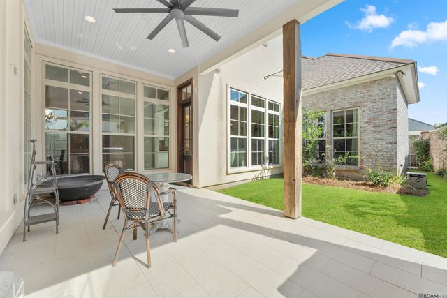 11682 Silo Dr, Saint George, LA 70810