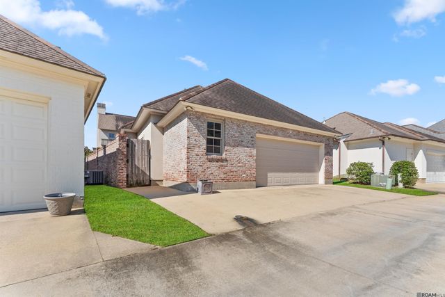 11682 Silo Dr, Saint George, LA 70810