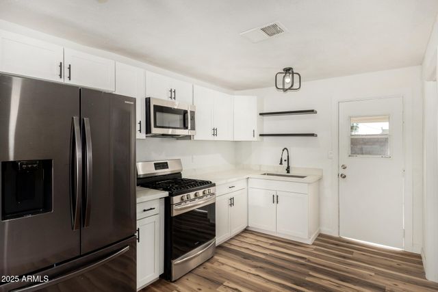 903 E Amelia Avenue, Phoenix, AZ 85014