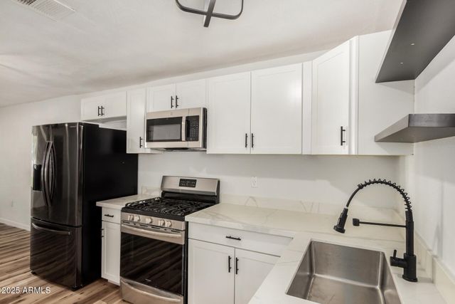 903 E Amelia Avenue, Phoenix, AZ 85014