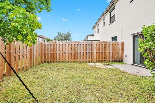 11804 SW 247th Ter, Homestead, FL 33032