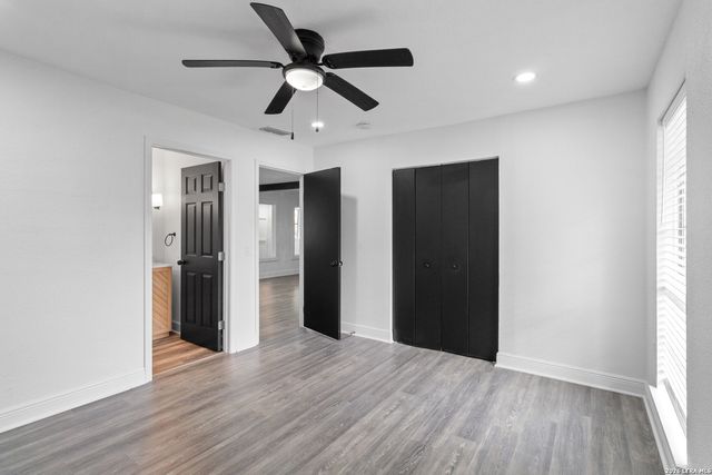 11915 LOS CERROS ST, San Antonio, TX 78233