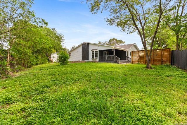 11915 LOS CERROS ST, San Antonio, TX 78233