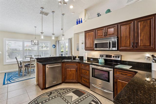 25081 RIVERWALK DRIVE, Leesburg, FL 34748