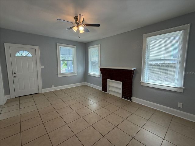 746 E PEACHTREE STREET, Lakeland, FL 33801