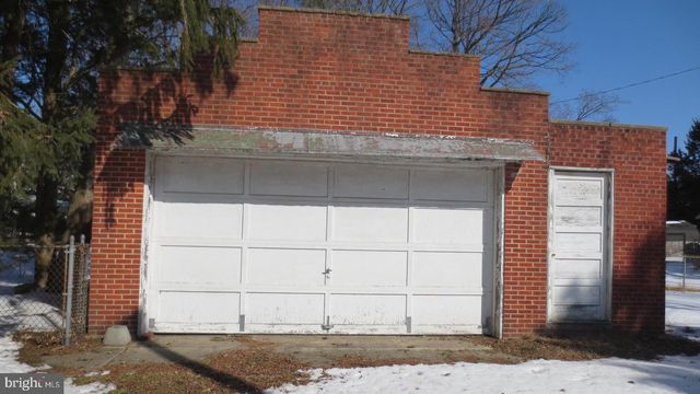 12 OAK ST, Salem, NJ 08079