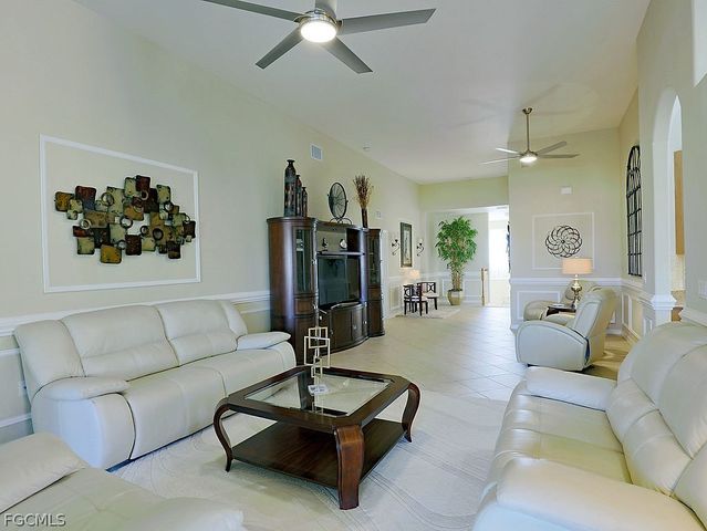 3171 Sea Trawler BEND 1803, North Fort Myers, FL 33903