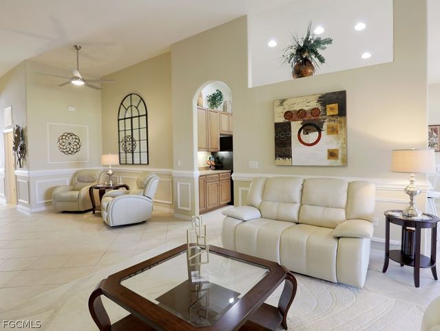 3171 Sea Trawler BEND 1803, North Fort Myers, FL 33903