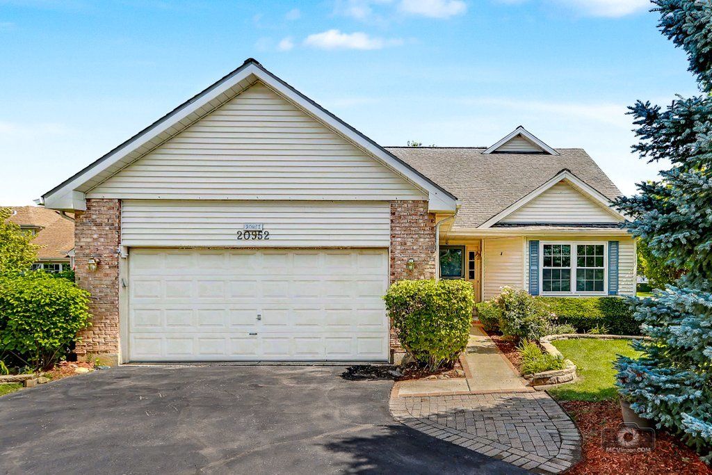 20952 W Olive Street, Plainfield, IL 60544